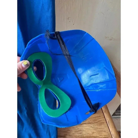 Marvel Avengers Captain America boy’s size medium Costume - Picture 5 of 10